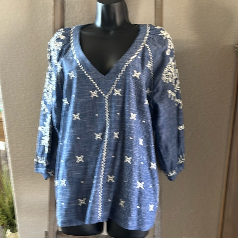 Blouse. Boho style. Embroidered and cross stitching details. Sundance brand.